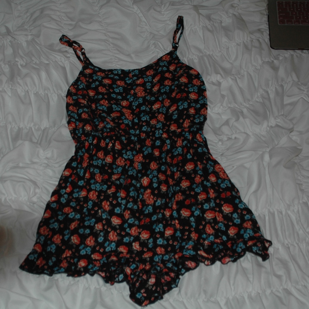 Never worn LA hearts floral romper